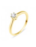 Classic claw set diamond solitaire ring in 18 K gold