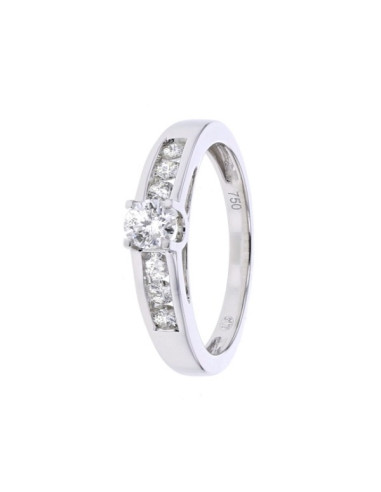 Bague solitaire diamant accompagné en or blanc