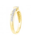 Diamond solitaire ring diamond sided in 18 K gold