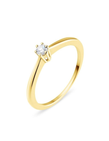 Classic claw set diamond solitaire ring in 18 K gold