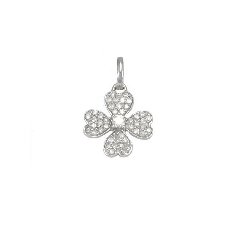 Four-leaf clover diamond pendant in 18 K gold