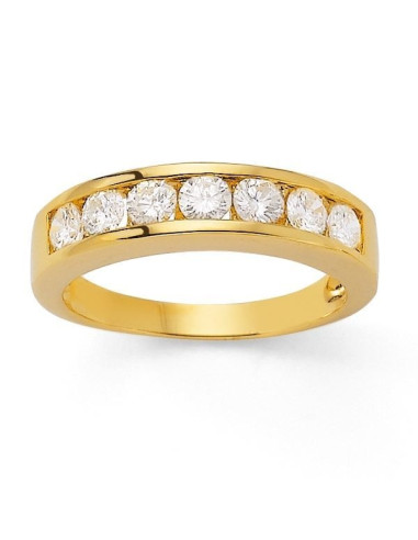 Channel set diamond wedding ring in 18 K gold